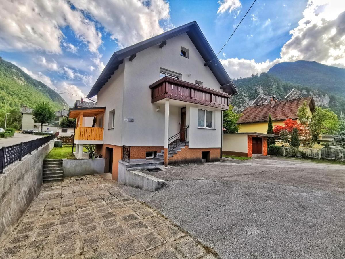 Apartmaji Tomsic Мойстрана Екстериор снимка