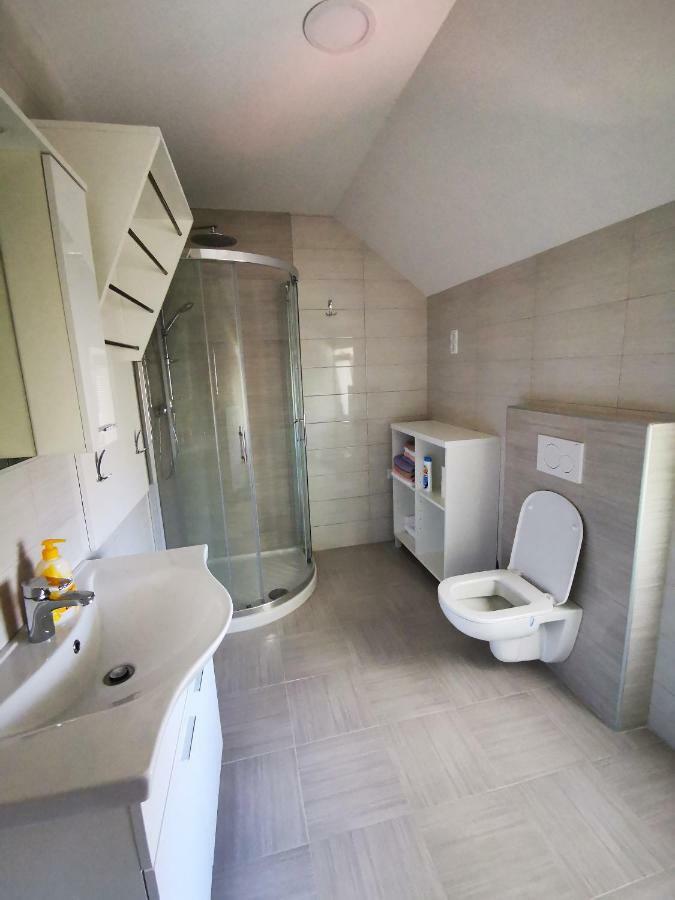 Apartmaji Tomsic Мойстрана Екстериор снимка