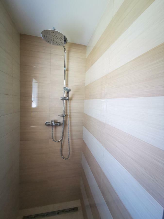 Apartmaji Tomsic Мойстрана Екстериор снимка