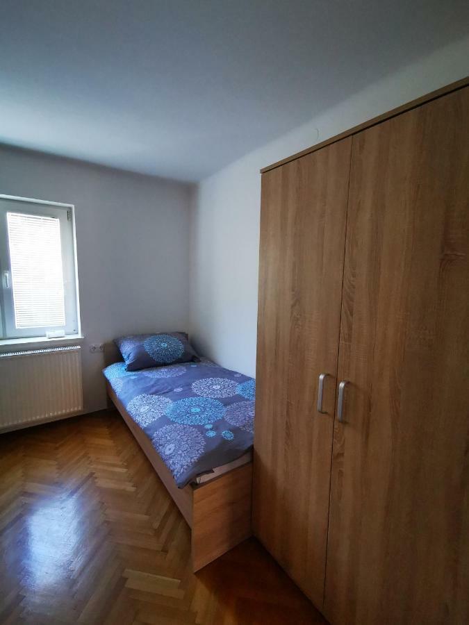 Apartmaji Tomsic Мойстрана Екстериор снимка