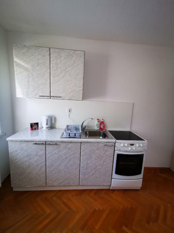Apartmaji Tomsic Мойстрана Екстериор снимка